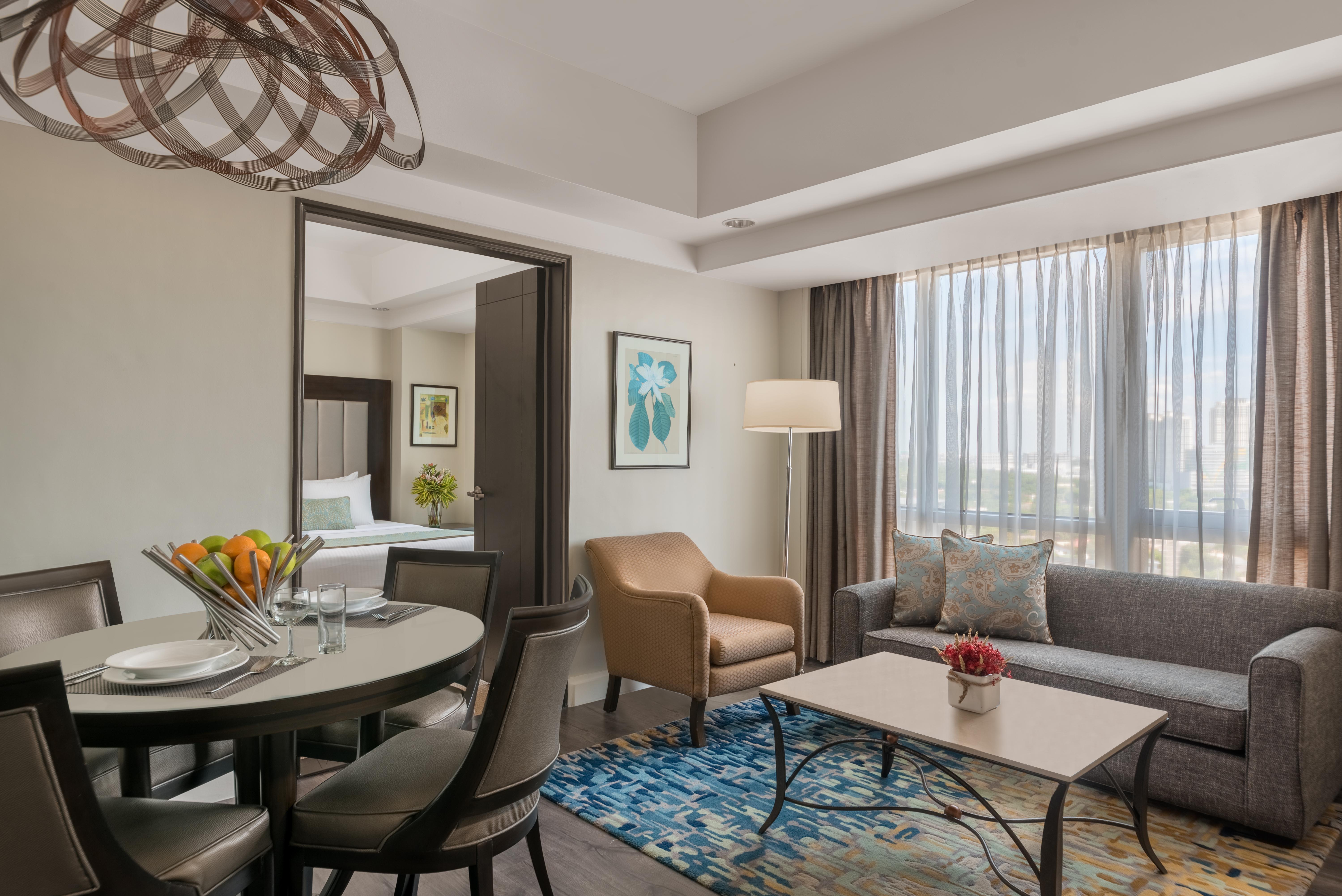 Somerset Millennium Makati Макати Экстерьер фото