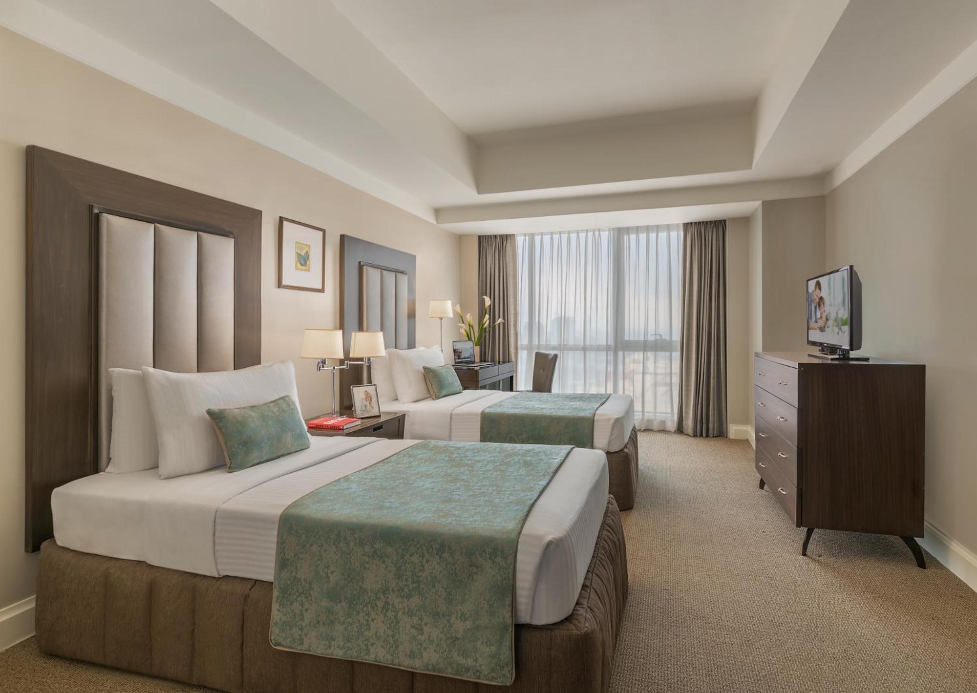 Somerset Millennium Makati Макати Экстерьер фото