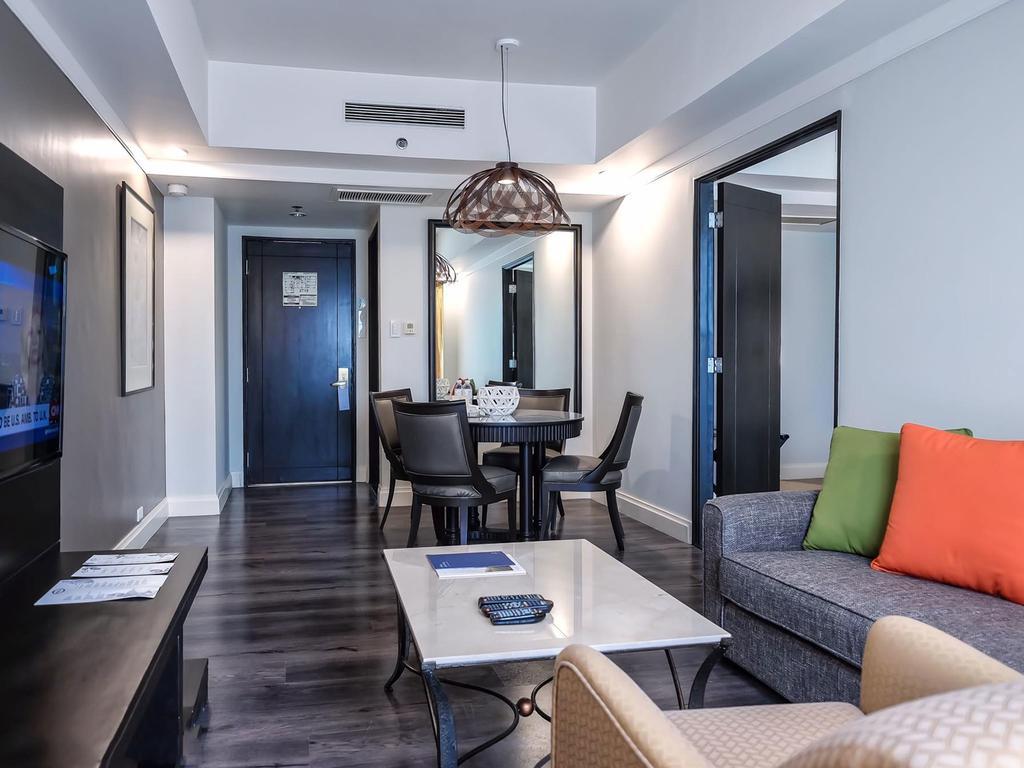 Somerset Millennium Makati Макати Экстерьер фото